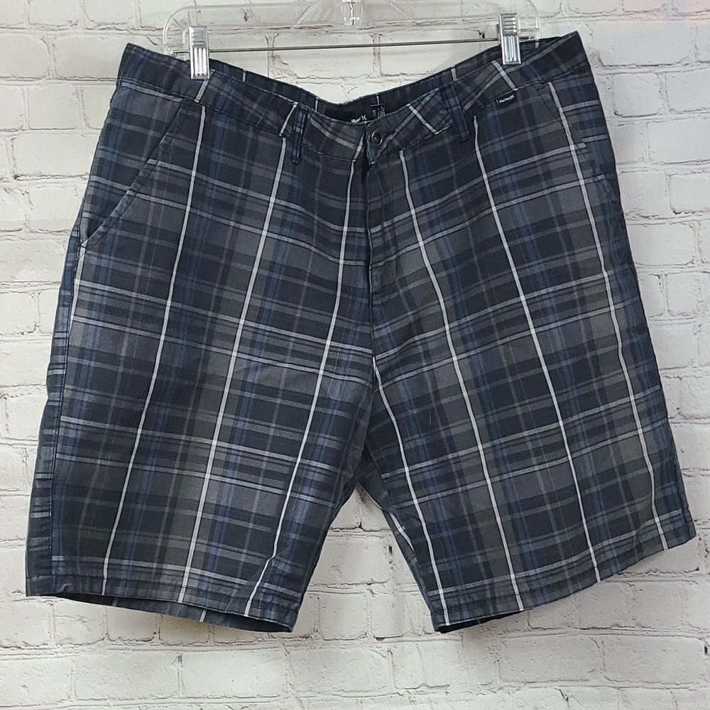Hurley Reagan Plaid Walk Shorts Men's 38 Black White Flat Front 9" Inseam Casual